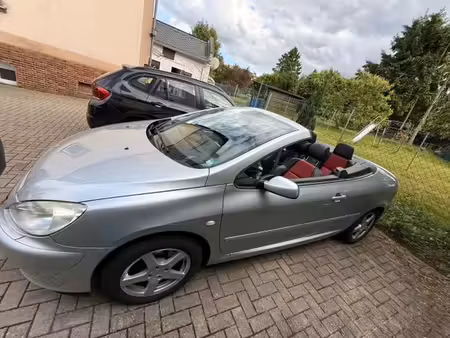 Peugeot 307 CC 2.0 HDi 136