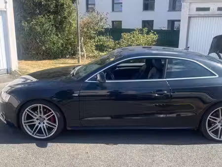 Audi A5 V6 2.7 TDI 190 S line