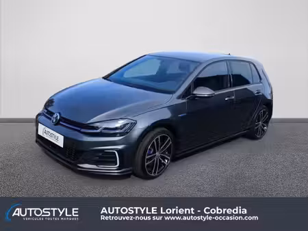 Volkswagen Golf GTE 1.4 245