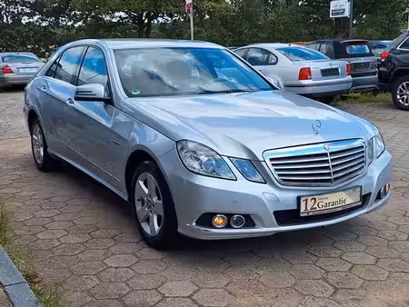 Mercedes-Benz Classe E E 200