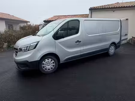 Renault Trafic 2.0 dCi 130