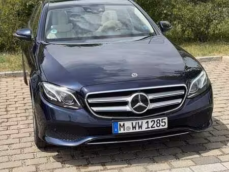 Mercedes-Benz Classe E E 220 Avantgarde 4Matic