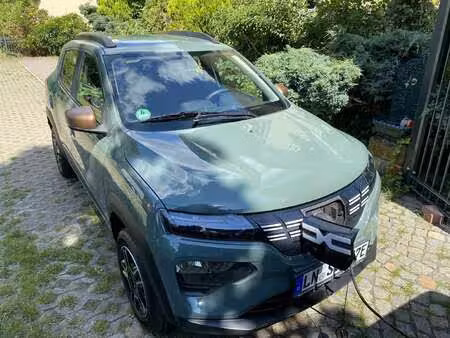 Dacia Spring 65