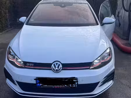 Volkswagen Golf GTI 2.0