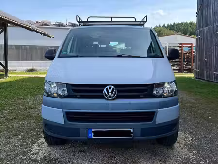 Volkswagen Transporter T5 2.0 TDI 102