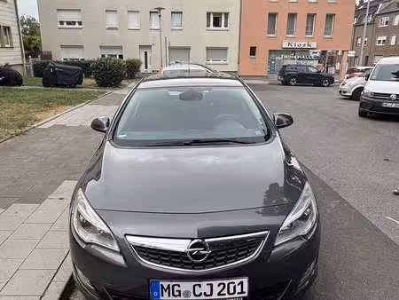 Opel Astra 1.4 140 Design Edition