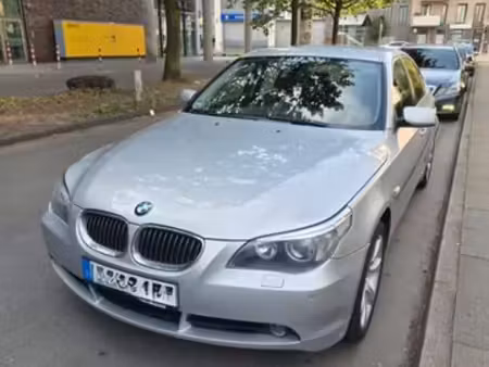 BMW Série 5 525i 2.5 218