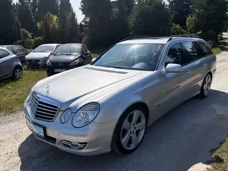 Mercedes-Benz Classe E E 200