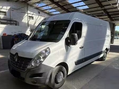 Renault Master 2.3 dCi 130