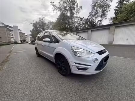 Ford S-Max 2.0 TDCi 140 Titanium S