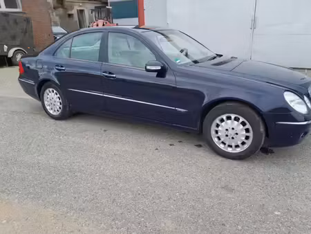 Mercedes-Benz Classe E E 220 2.1 CDI