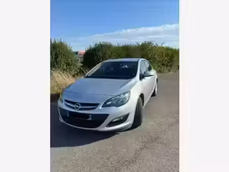 Opel Astra 1.6 CDTI 110 Cosmo