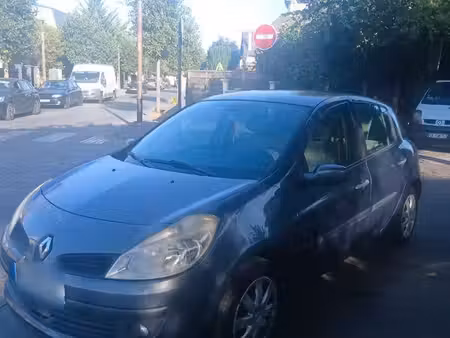 Renault Clio 1.6 110