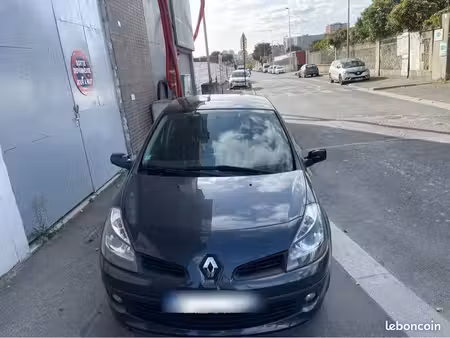 Renault Clio 1.2 75