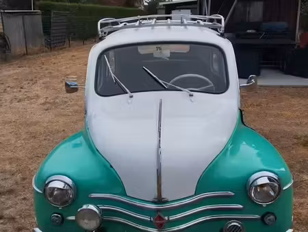 Renault 4CV 