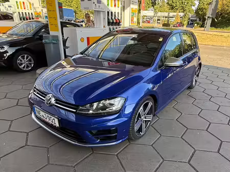 Volkswagen Golf R 2.0 TSI 300 4Motion