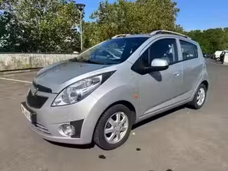 Chevrolet Spark 1.2 81 LT