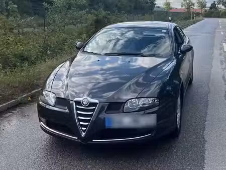 Alfa Romeo GT 2.0 165 Distinctive