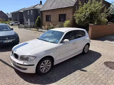 BMW Série 1 118i 2.0 143