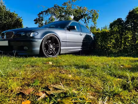 BMW Série 3 330i 170