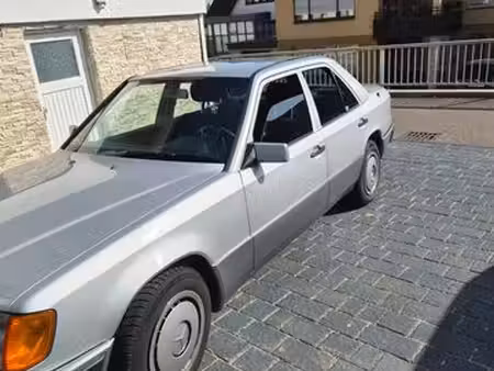 Mercedes-Benz Classe E 200 E