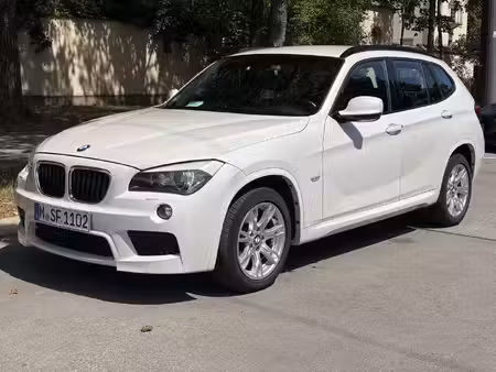 BMW X1 18d 2.0 143 sDrive