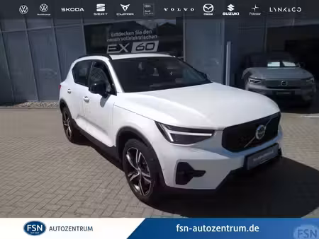 Volvo XC40 B4 2.0 197 Plus