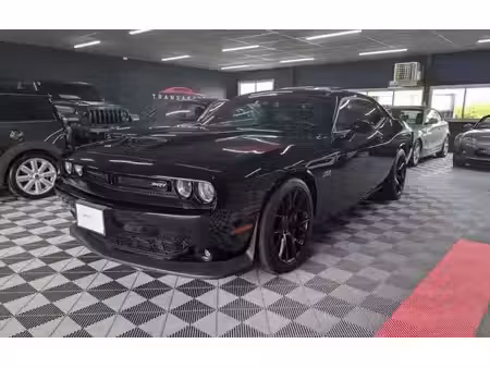 Dodge Challenger SRT V8 6.4