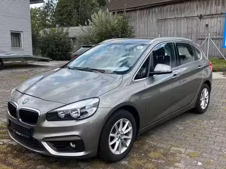 BMW Série 2 218i 1.5 136