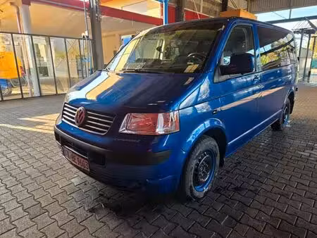 Volkswagen Transporter T5 1.9 TDI 102