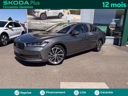 Škoda Superb 1.5 TSI 150 Laurin & Klement
