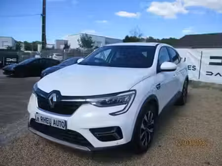 Renault Captur E-Tech 1.6 145 Evolution
