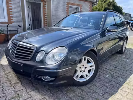 Mercedes-Benz Classe E E 320 V6 3.0 CDI 224 Avantgarde 4Matic
