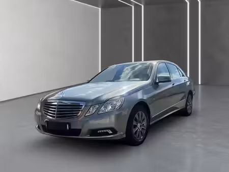 Mercedes-Benz Classe E E 350 E V6 3.0 CDI 170