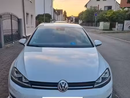 Volkswagen Golf 1.4 TSI 110