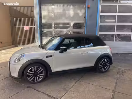 Mini Cabrio Cooper 1.5 136