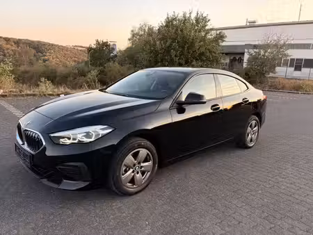 BMW Série 2 218i 1.5 136