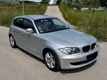 BMW Série 1 118i 2.0 143