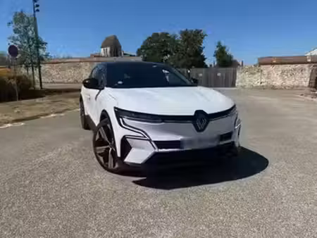 Renault Mégane E-Tech 220 Iconic
