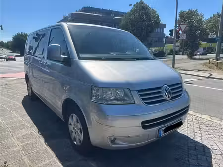 Volkswagen Transporter T5 2.5 TDI 174