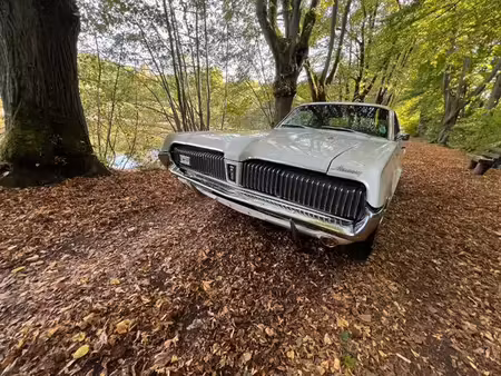 Mercury Cougar 