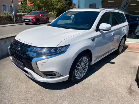 Mitsubishi Outlander PHEV 2.4 135 4x4
