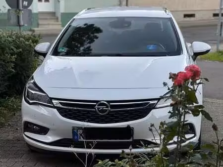 Opel Astra 1.0 105 Dynamic