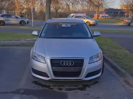 Audi A3 1.6 102 Attraction