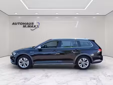 Volkswagen Passat 2.0 TSI 220 4Motion