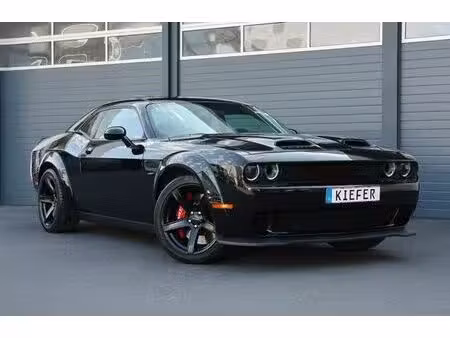 Dodge Challenger SRT Hellcat V8 6.2