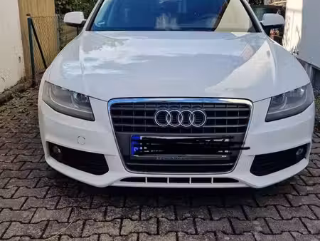 Audi A4 2.0 TDI 170 Attraction quattro
