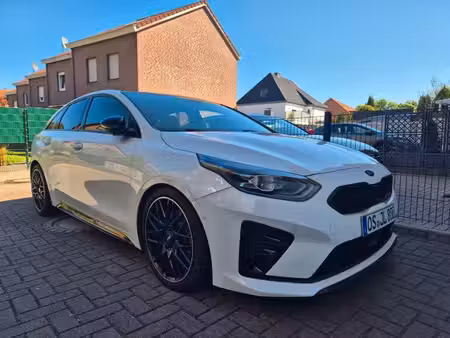 Kia Ceed 1.6 T GDi 204