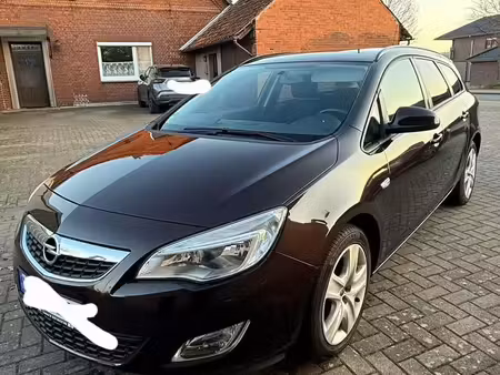 Opel Astra 1.6 180 Design Edition