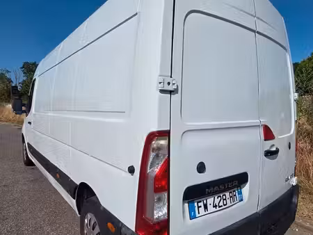 Renault Master 2.3 dCi 135